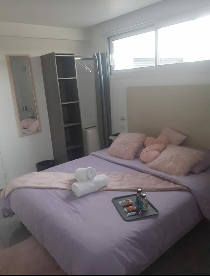 Love Room Douceur Tremblay-en-France Exterior foto